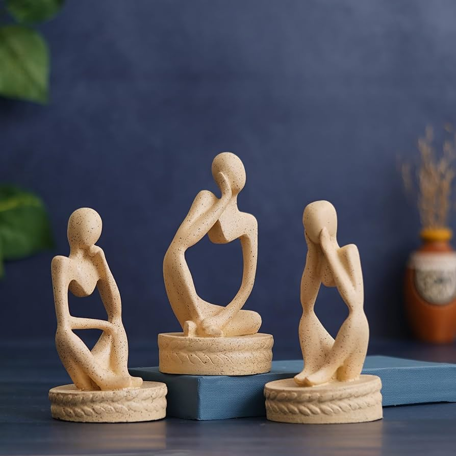 Figurines